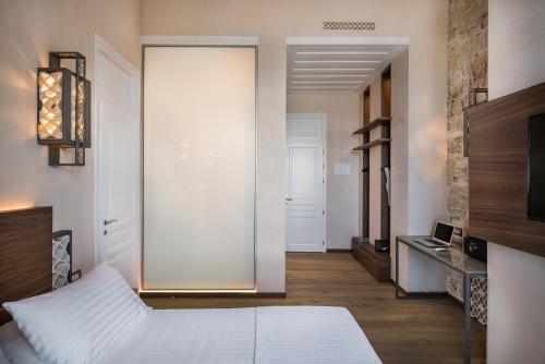 Ambassadors Residence Boutique Hotel - image 4