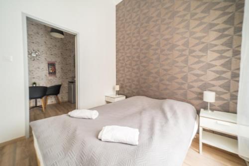 Susan Apartment - image 7