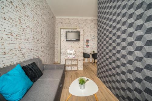 Susan Apartment - image 4
