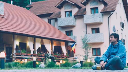 Rocker's Inn - Accommodation - Sasca Montană