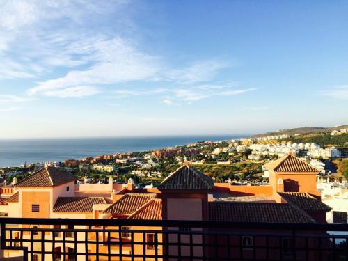  3 Bedroom Duquesa Regent Apartment in Manilva