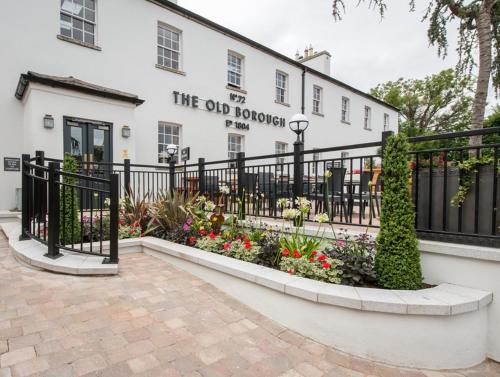 . The Old Borough Hotel - Wetherspoon