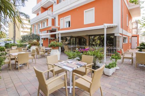 Hotel Edelweiss 2