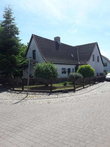 Ferienwohnung Garz - Riems