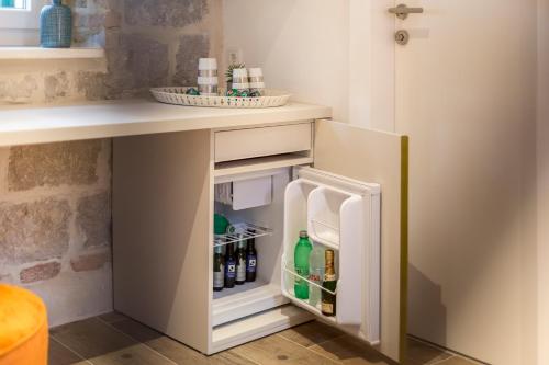 Miara Luxury Rooms - image 2