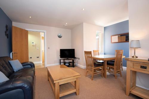 Clements Wharf - image 12