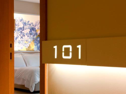 The Classic Hotel - image 13