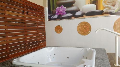 Swimming pool, Apartamento Encontro da Aguas in Jardim Metodista