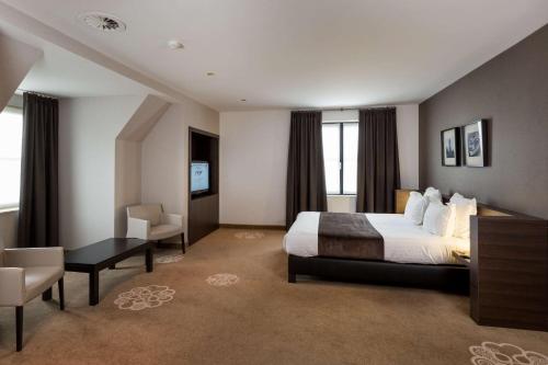 Hotel Restaurant Weinebrugge - image 2