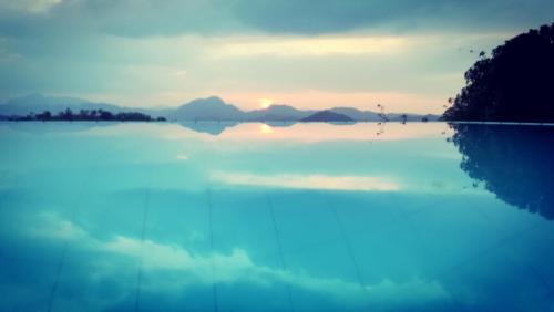 Sky Lodge 3