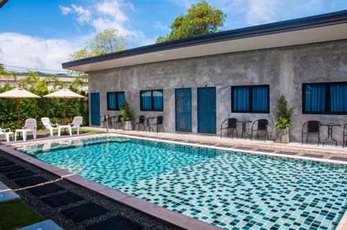 Ongsa House, Strand Bang Tao
