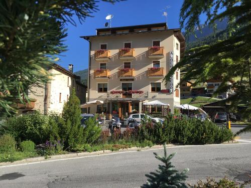 Hotel Zebrù, Valfurva bei Santa Caterina Valfurva