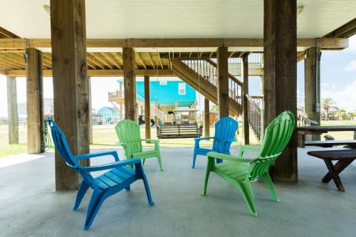 Bay Hideaway - image 2