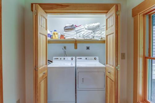 Hawk Pond Lodge - image 3