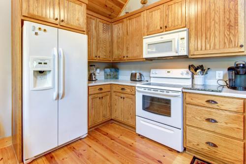Mountain Getaway - image 4