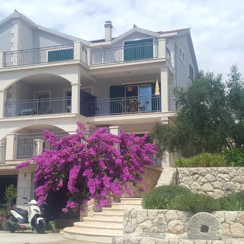  Studio Apartments Marra & Kech in Ploče