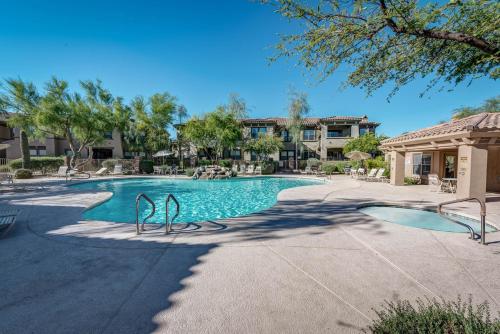 Grayhawk Condo