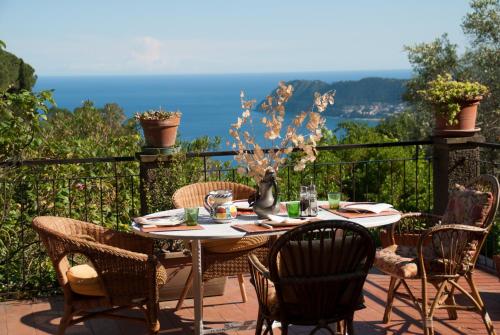  Splendid Villa Sea View Alassio, Pension in Alassio