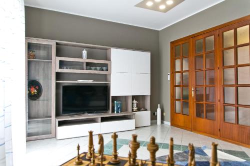Bluemarine Apartment - image 9