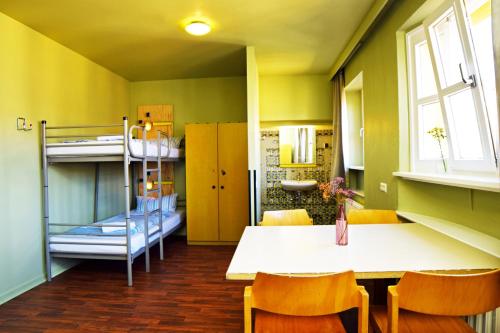 Amstel House Hostel - image 7