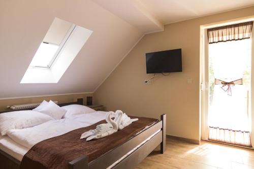 Cuha-gyöngye Apartmanház - image 7