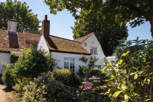 The Jasmine Room - Accommodation - Great Bentley