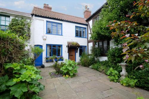 Pear Tree Cottage, Aldeburgh, Suffolk