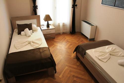 Hotel Crnogorska Kuća - image 11