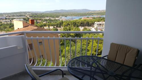  Apartman Mare, Unterkunft in Šibenik
