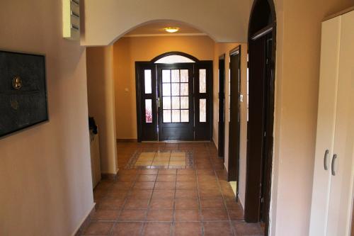 Hotel Crnogorska Kuća - image 12