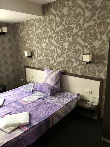 Casa Blanca - image 2