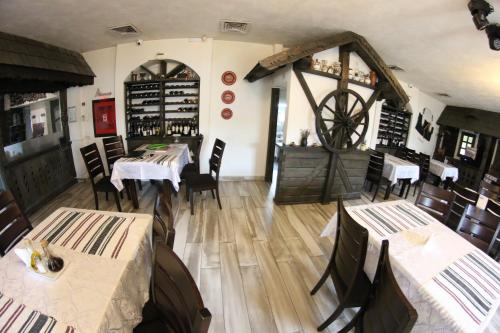 Casa Bucovineana - image 2
