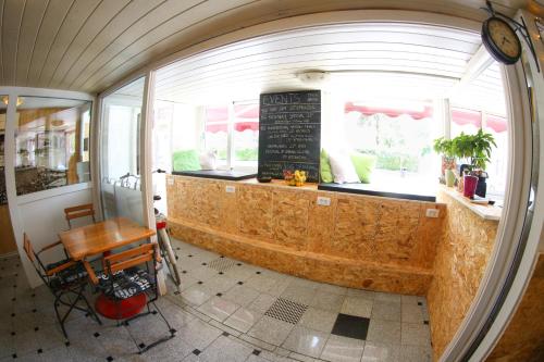 Hostel 24 4