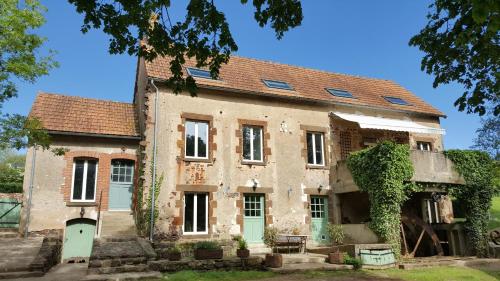 Le Moulin du Cluzeau chambre d'hôte Le Gat