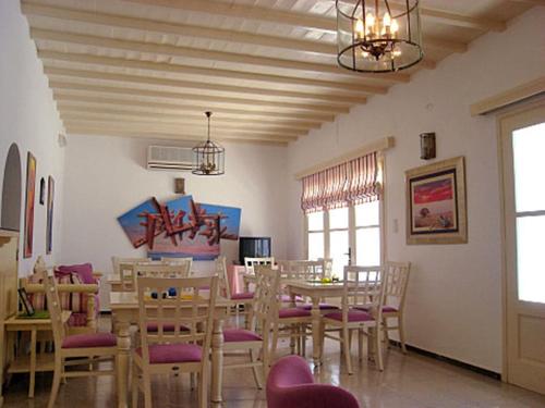 바/라운지, 마가스 호텔 (Magas Hotel) in 미코노스