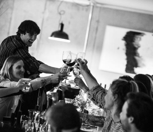 Riders Hotel - image 14