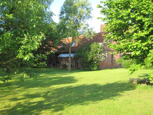 สวน, Fewos in Klein-Grindau in ชวาร์มสเตดท์