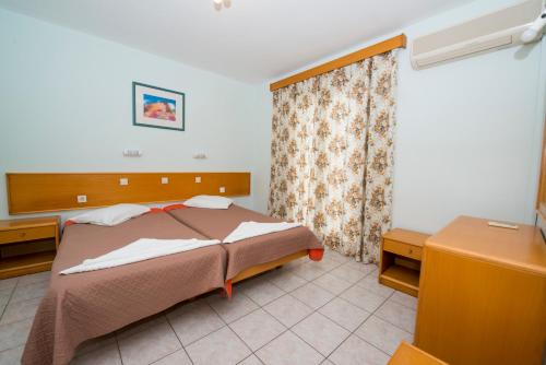 Erato Studios & Apartments - image 11