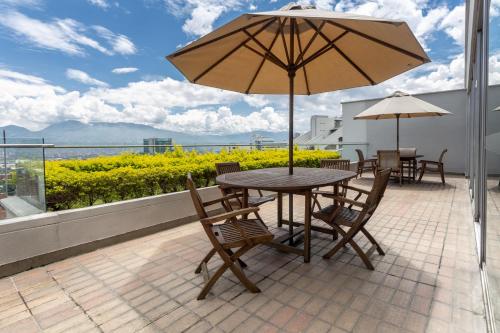 Балкон, Hotel San Fernando Plaza in Medellín