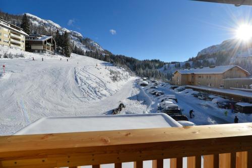 balkon/terras, Almhotel Karnten in Hermagor