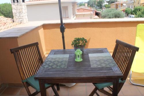  Estudio Con Terraza Y Piscina En La Costa Brava in Palafrugell
