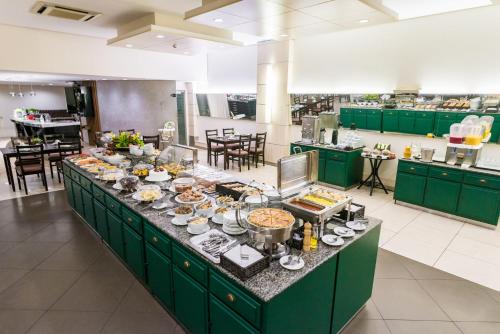 อาหารและเครื่องดื่ม, Hotel Boulevard in ลอนดริน่า