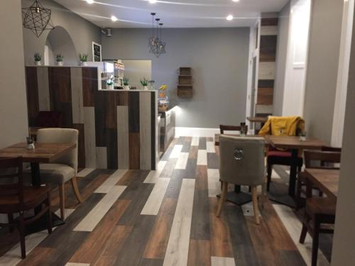 Ресторан, Chapel Cross Guesthouse in Рослін