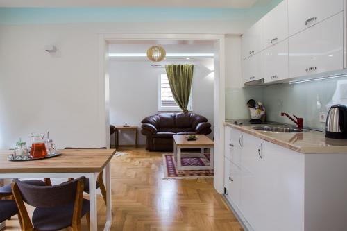Guest House Hendek — rental in Hendek 19, Sarajevo BA, 71000