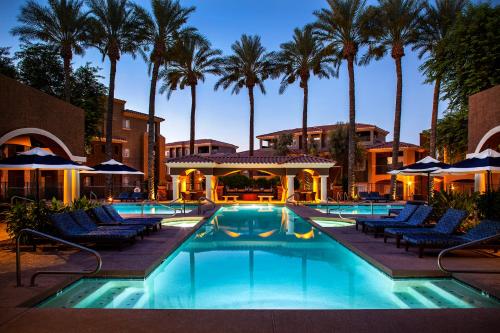 Luxury Condos by Meridian CondoResorts- Scottsdale - Accommodation