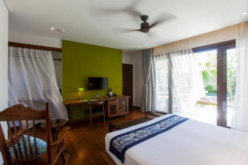 Ocean Breeze Villa - image 5