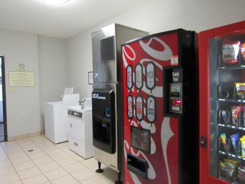 Best Western Abbeville Inn and Suites - image 8