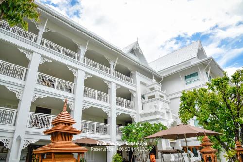 White Boutique Hotel And Spa