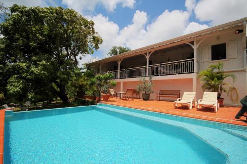 Villa de charme avec piscine - MQSA20 - Location, gîte - Sainte-Anne