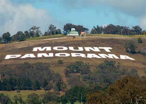 Best Western Coachman's Inn Motel in แบทเธอสท์